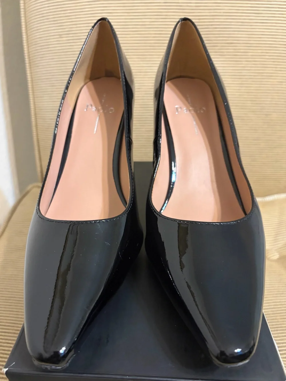 NWT Linea Paolo Polina Women's Black Patent Leather Pumps - Size 8.5